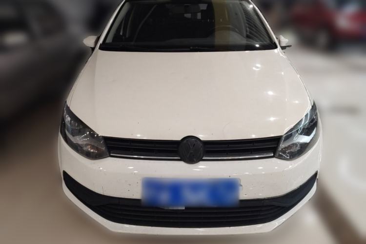 Used Volkswagen Polo 2014 1.4L Manual Fashion Edition Front