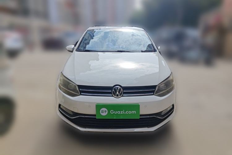 Used Volkswagen Polo 2014 1.6L Automatic Luxury Edition Front