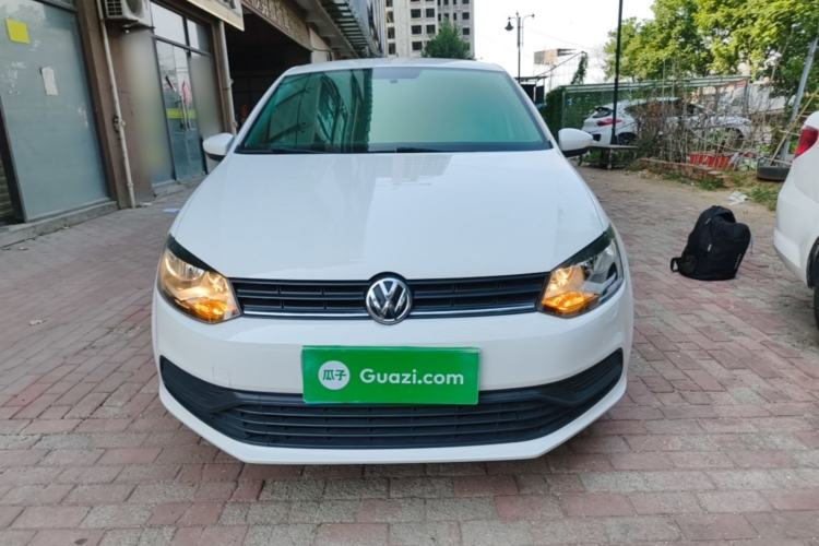 Used Volkswagen Polo 2014 1.4L Manual Fashion Edition Front