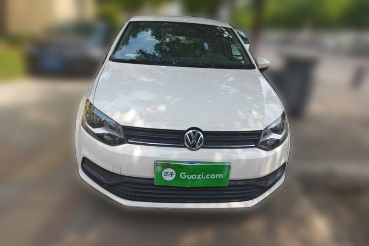Used Volkswagen Polo 2014 1.4L Manual Fashion Edition Front