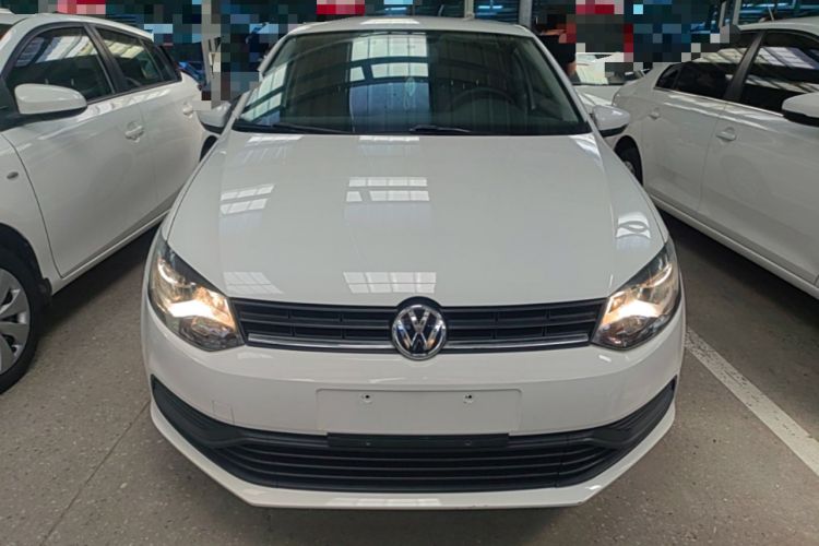 Used Volkswagen Polo 2014 1.4L Manual Fashion Edition Front