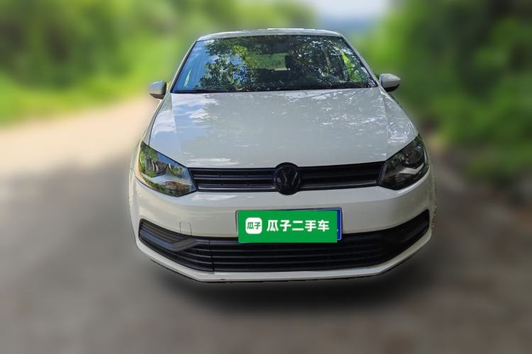 Used Volkswagen Polo 2014 1.4L Manual Fashion Edition Front