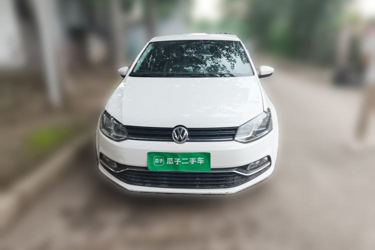 Used Volkswagen Polo 2014 1.4L Manual Fashion Edition Front