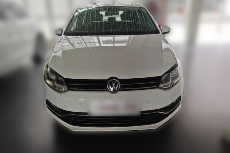 Used Volkswagen Polo 2014 1.6L Automatic Luxury Edition Front