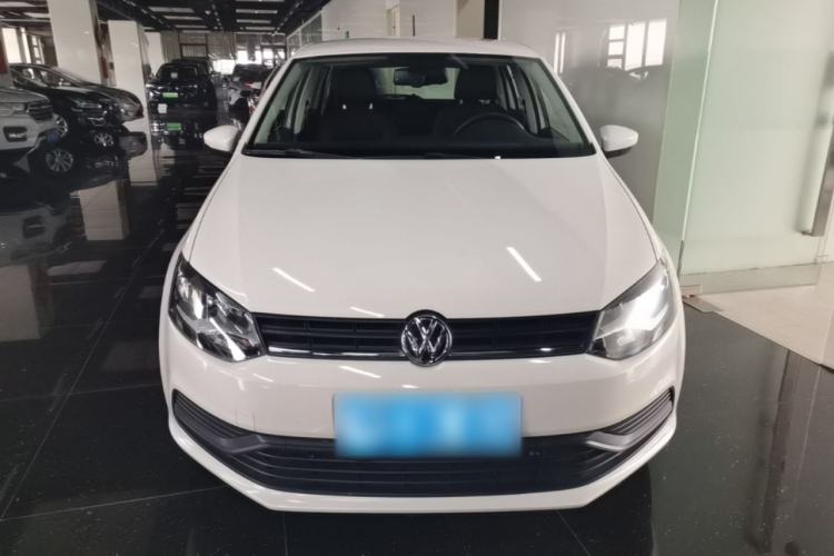 Used Volkswagen Polo 2014 1.4L Manual Fashion Edition Front
