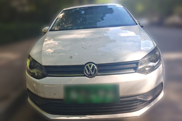 Used Volkswagen Polo 2014 1.4L Manual Fashion Edition Front