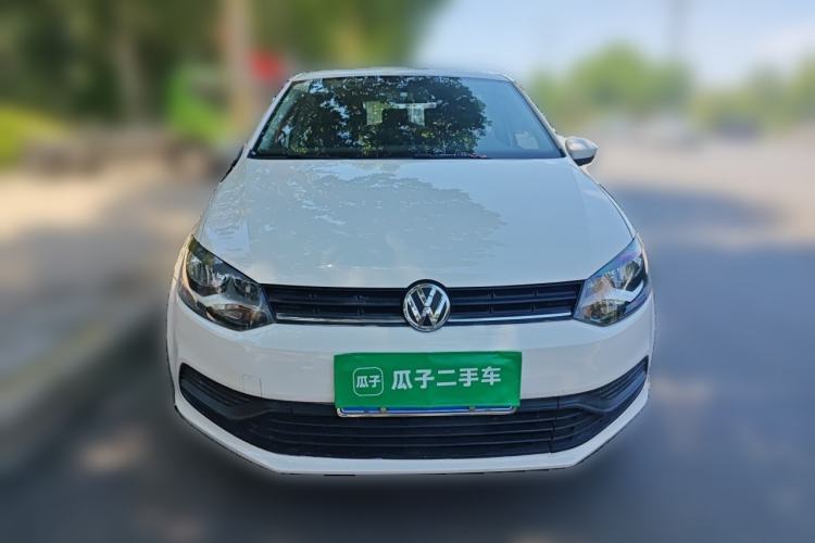 Used Volkswagen Polo 2014 1.4L Manual Fashion Edition Front