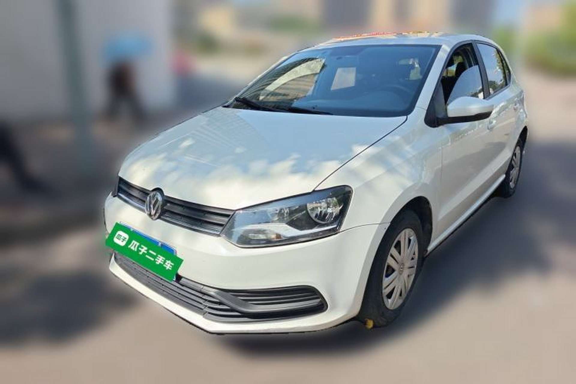Used Volkswagen Polo 2014 1.4L Manual Fashion Edition Front Left 45 Deg