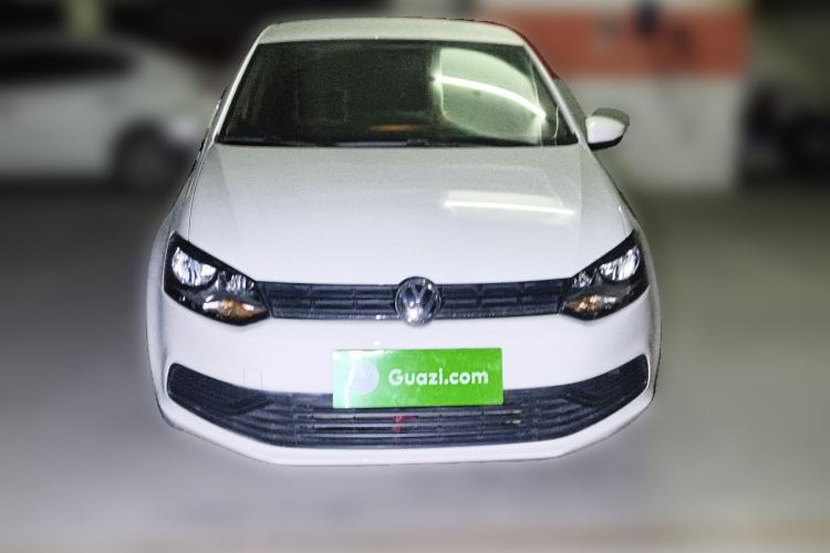 Used Volkswagen Polo 2014 1.4L Manual Fashion Edition Front
