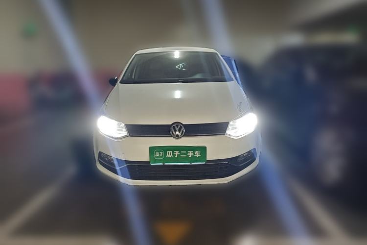 Used Volkswagen Polo 2014 1.4L Manual Fashion Edition Front