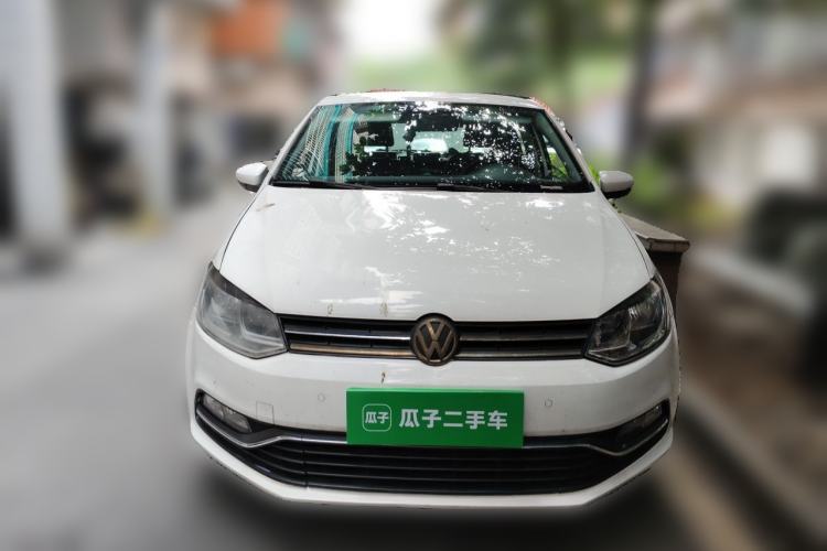 Used Volkswagen Polo 2014 1.6L Automatic Luxury Edition Front