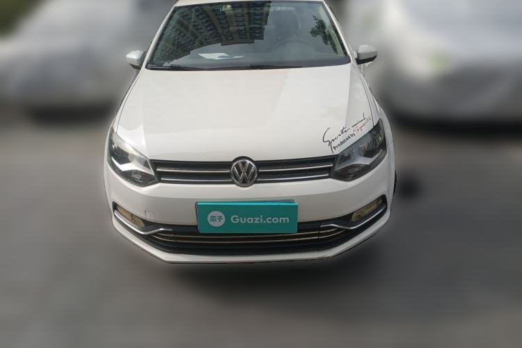 Used Volkswagen Polo 2014 1.4L Manual Fashion Edition Front