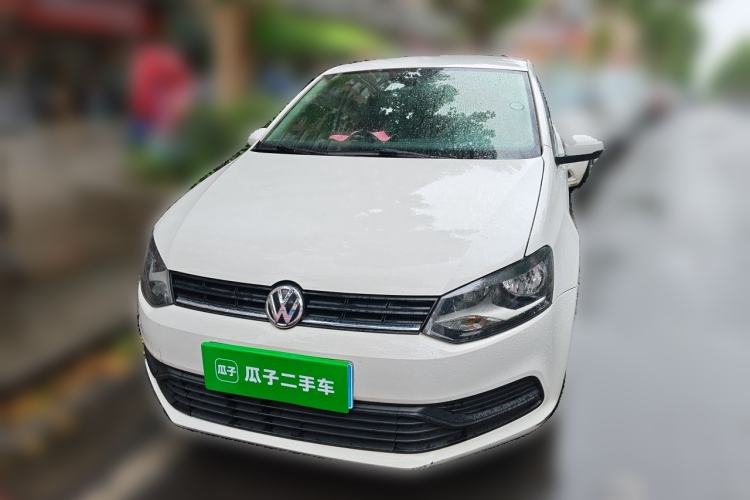 Used Volkswagen Polo 2014 1.4L Manual Fashion Edition Front