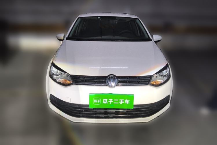 Used Volkswagen Polo 2014 1.4L Manual Fashion Edition Front