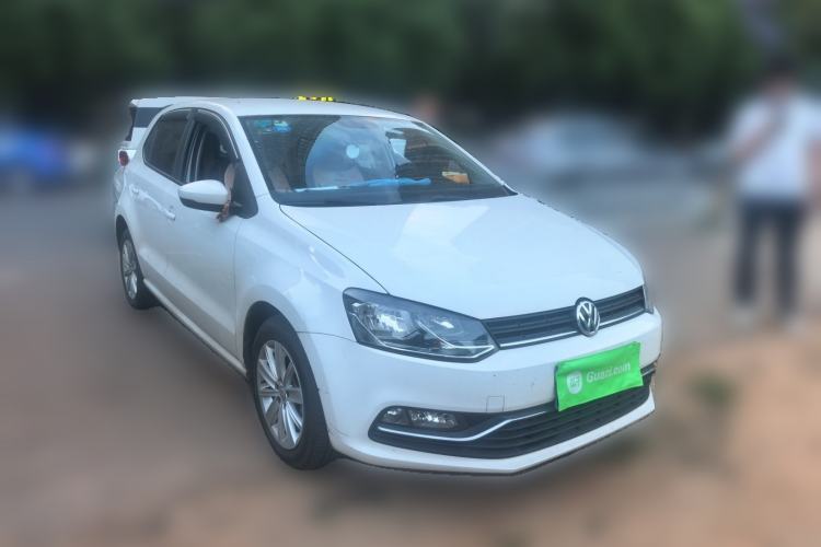 Used Volkswagen Polo 2014 1.6L Manual Comfort Edition Front Right 45 Deg