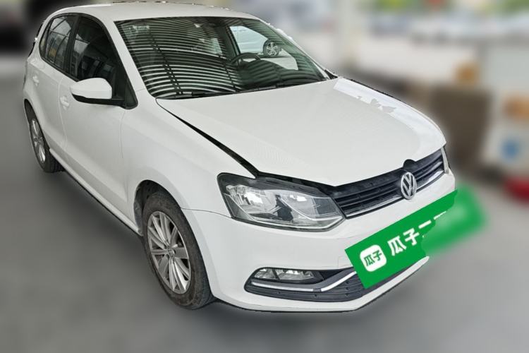 Used Volkswagen Polo 2014 1.4L Automatic Comfort Edition Front Right 45 Deg