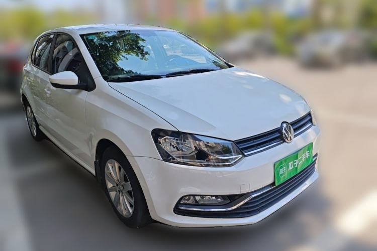 Used Volkswagen Polo 2014 1.6L Automatic Comfort Edition Front Right 45 Deg