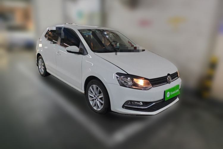Used Volkswagen Polo 2014 1.6L Automatic Comfort Edition Front Right 45 Deg