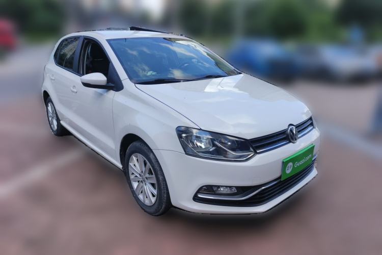 Used Volkswagen Polo 2014 1.4L Automatic Comfort Edition Front Right 45 Deg