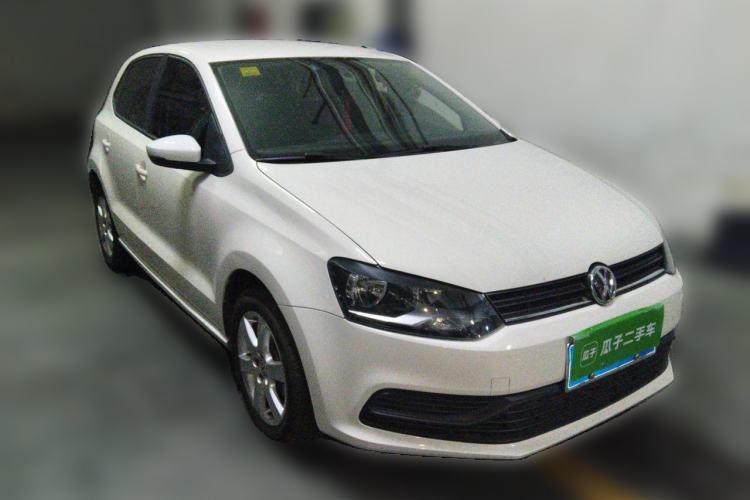 Used Volkswagen Polo 2014 1.4L Manual Fashion Edition Front Right 45 Deg