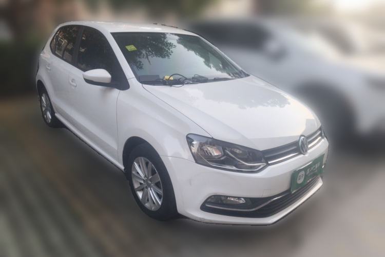 Used Volkswagen Polo 2014 1.6L Automatic Comfort Edition Front Right 45 Deg
