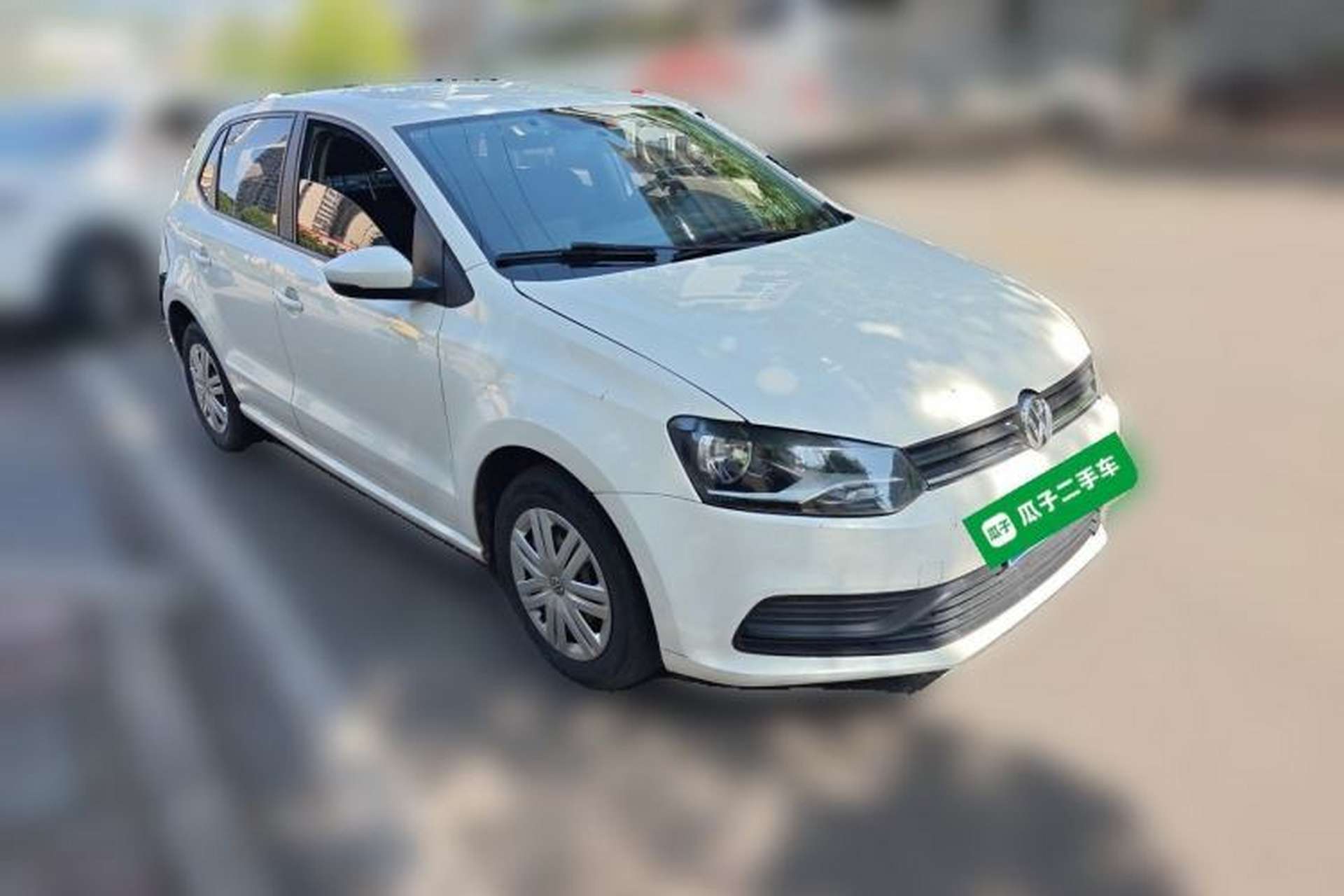 Used Volkswagen Polo 2014 1.4L Manual Fashion Edition Front Right 45 Deg