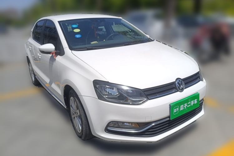 Used Volkswagen Polo 2014 1.6L Manual Comfort Edition Front Right 45 Deg