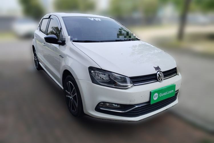 Used Volkswagen Polo 2014 1.6L Automatic 30th Anniversary Edition Front Right 45 Deg