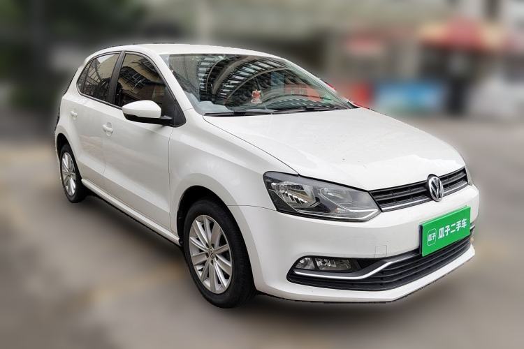 Used Volkswagen Polo 2014 1.6L Automatic Comfort Edition Front Right 45 Deg