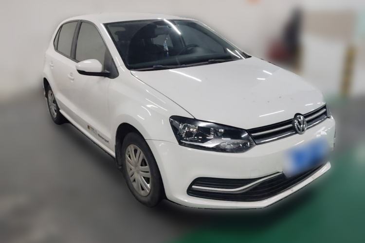 Used Volkswagen Polo 2014 1.4L Manual Fashion Edition Front Right 45 Deg
