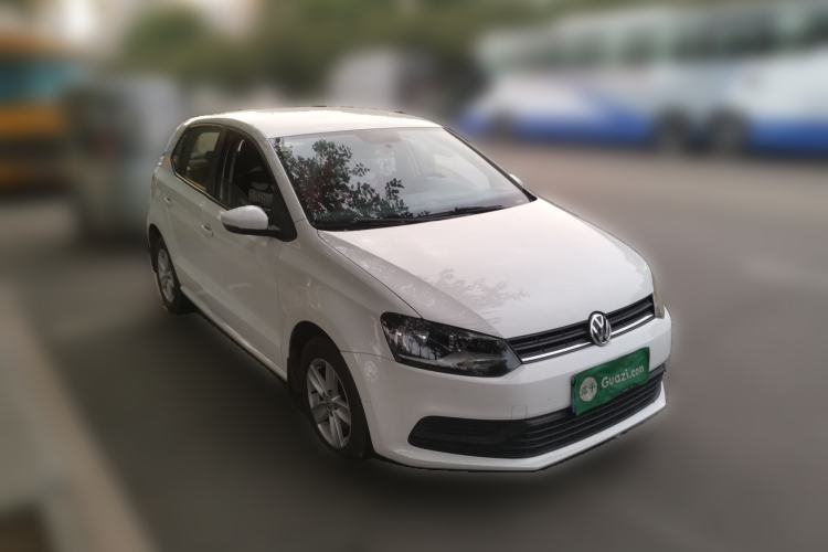Used Volkswagen Polo 2014 1.4L Manual Fashion Edition Front Right 45 Deg