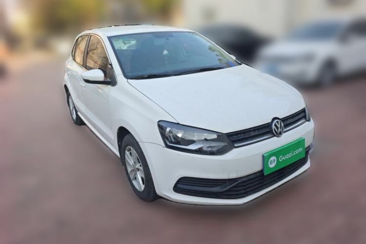 Used Volkswagen Polo 2014 1.4L Manual Fashion Edition Front Right 45 Deg