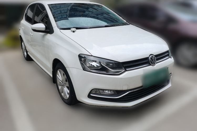 Used Volkswagen Polo 2014 1.4L Automatic Comfort Edition Front Right 45 Deg
