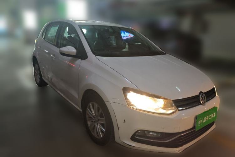 Used Volkswagen Polo 2014 1.6L Manual Comfort Edition Front Right 45 Deg