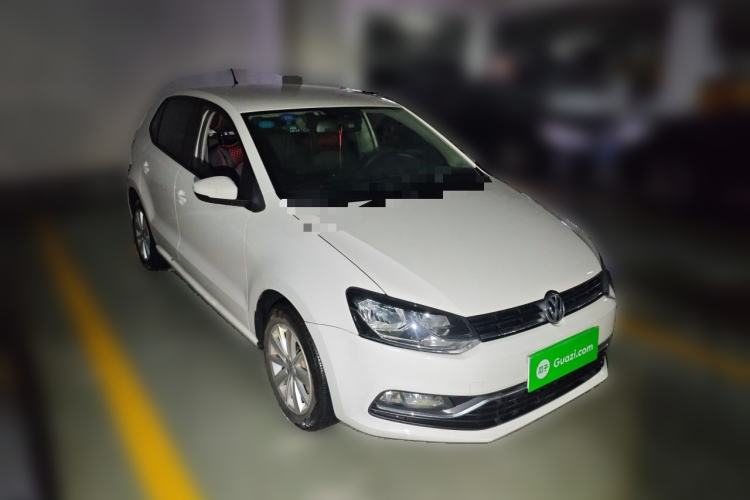 Used Volkswagen Polo 2014 1.6L Automatic Comfort Edition Front Right 45 Deg