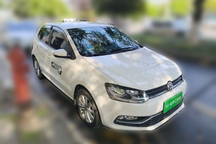 Used Volkswagen Polo 2014 1.6L Automatic Comfort Edition Front Right 45 Deg