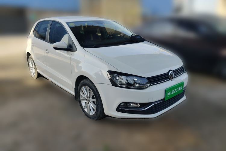 Used Volkswagen Polo 2014 1.6L Automatic Comfort Edition Front Right 45 Deg