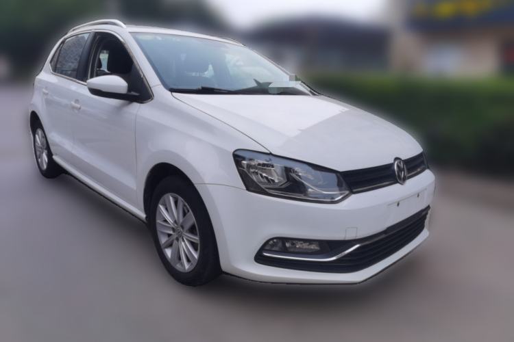 Used Volkswagen Polo 2014 1.6L Automatic Comfort Edition Front Right 45 Deg