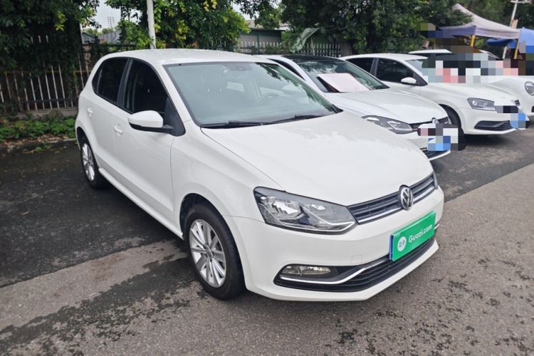Used Volkswagen Polo 2014 1.6L Automatic Comfort Edition Front Right 45 Deg