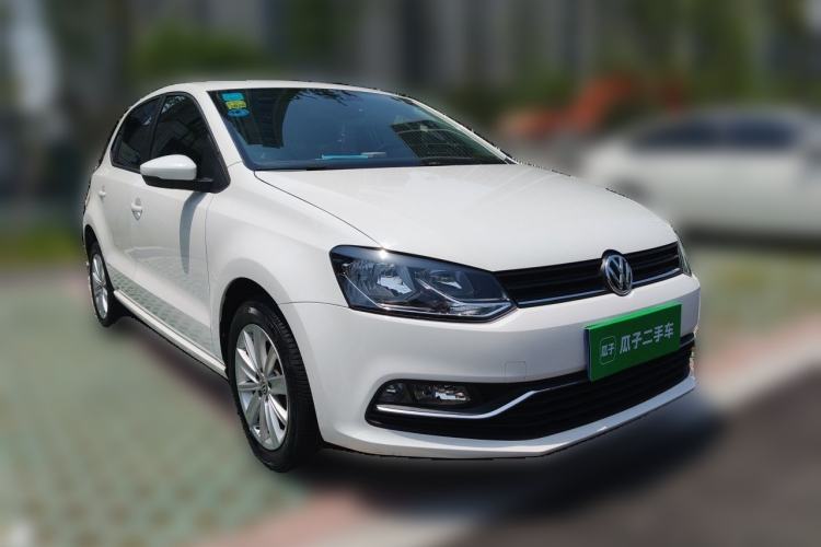 Used Volkswagen Polo 2014 1.6L Automatic Comfort Edition Front Right 45 Deg