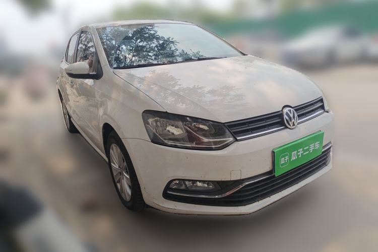 Used Volkswagen Polo 2014 1.4L Automatic Comfort Edition Front Right 45 Deg
