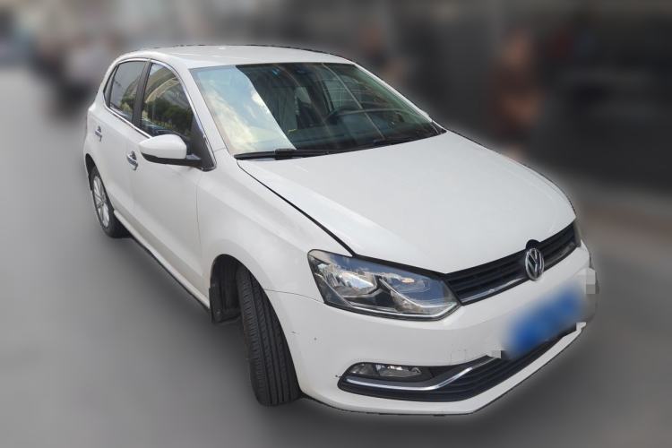 Used Volkswagen Polo 2014 1.6L Automatic Comfort Edition Front Right 45 Deg