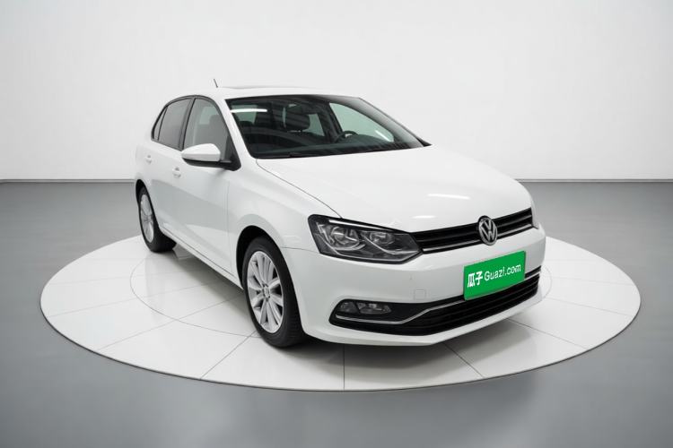 Used Volkswagen Polo 2014 1.6L Automatic Comfort Edition Front Right 45 Deg