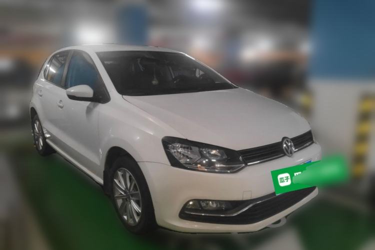 Used Volkswagen Polo 2014 1.6L Automatic Comfort Edition Front Right 45 Deg