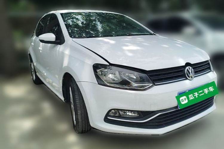 Used Volkswagen Polo 2014 1.6L Automatic Comfort Edition Front Right 45 Deg