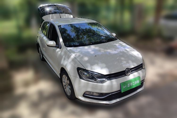 Used Volkswagen Polo 2014 1.6L Automatic Comfort Edition Front Right 45 Deg