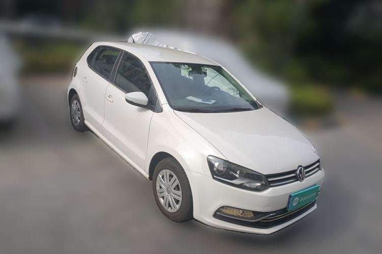 Used Volkswagen Polo 2014 1.4L Manual Fashion Edition Front Right 45 Deg