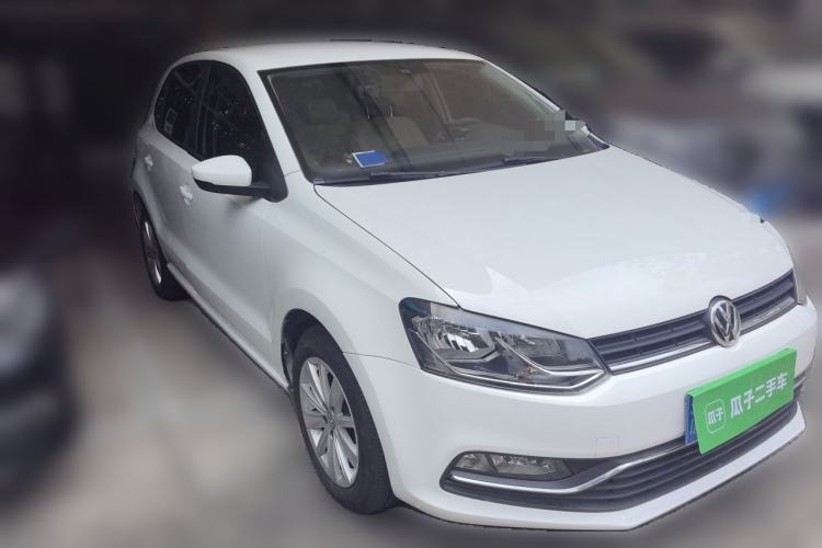 Used Volkswagen Polo 2014 1.6L Automatic Comfort Edition Front Right 45 Deg