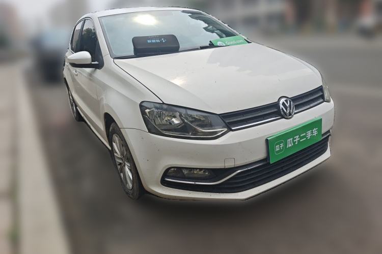 Used Volkswagen Polo 2014 1.6L Automatic Comfort Edition Front Right 45 Deg