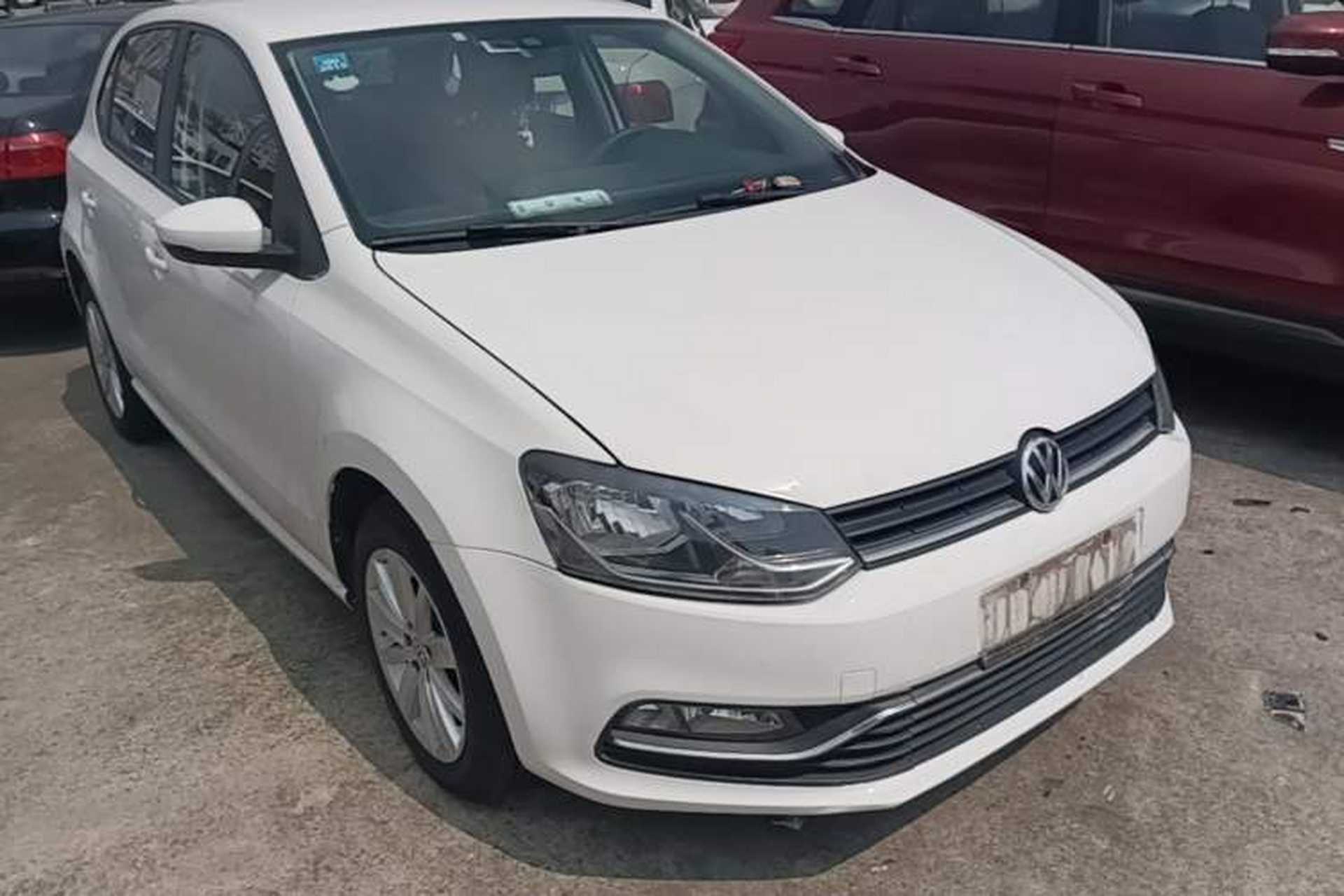 Used Volkswagen Polo 2014 1.6L Automatic Comfort Edition Front Right 45 Deg